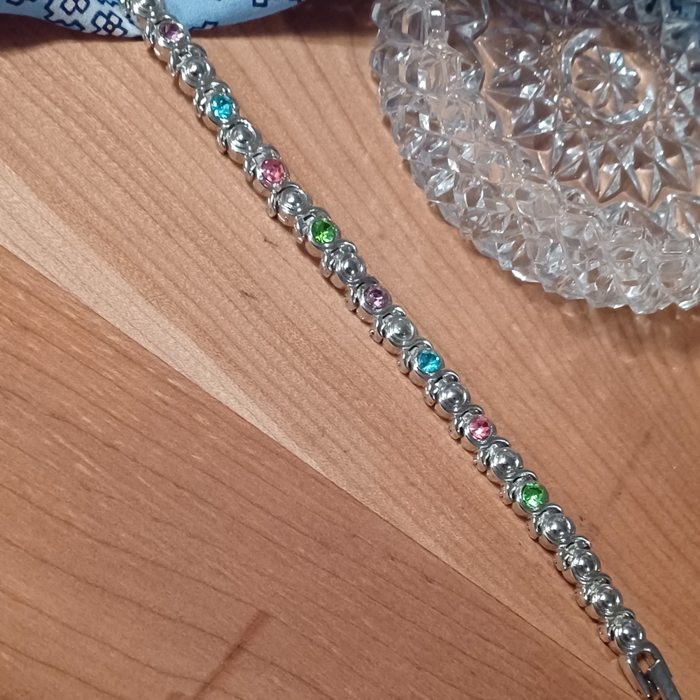 Vintage rhinestone bracelet